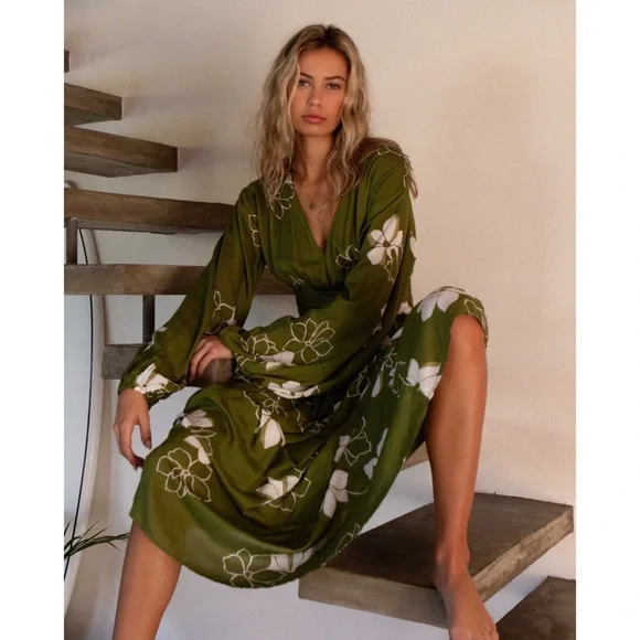 Billabong Floral Maxi Dress Night Bloom - Picture 11 of 14